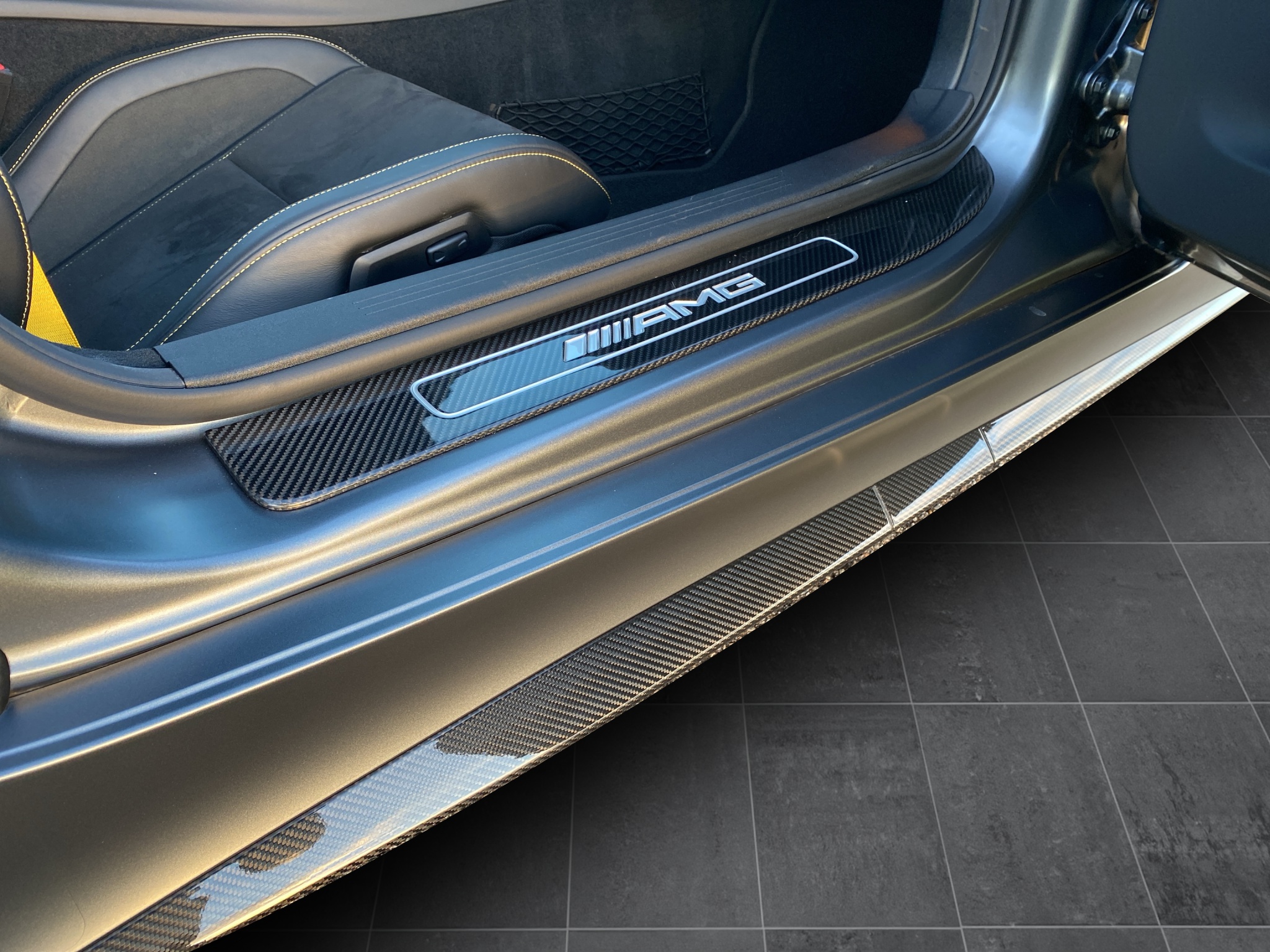 00b755a4-a95f-4e32-bc8c-ec779294d6ee