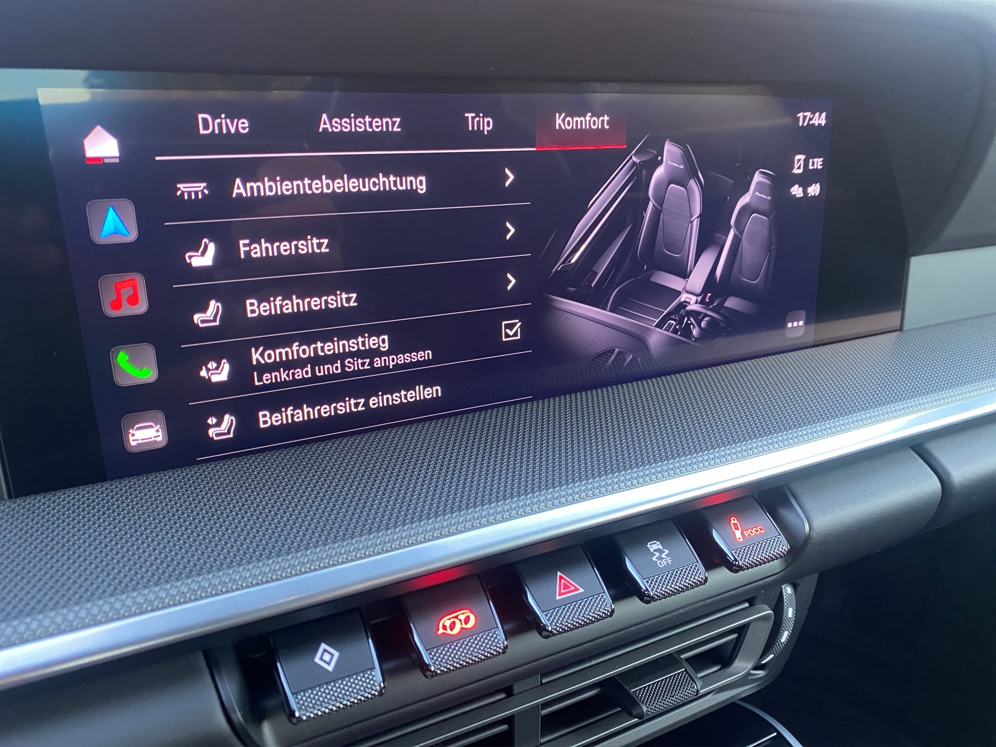 05b20a1a-95a3-457a-9adb-4a195a593d40