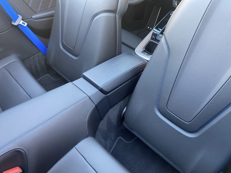 08f58293-0dcd-4bad-8695-067a9b57da66