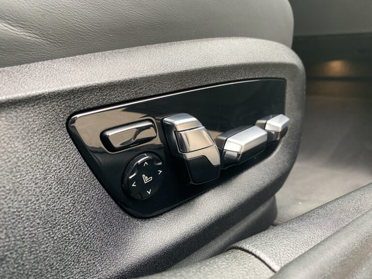 88b23666-2caf-47fa-8f47-cacbcb77ae7c