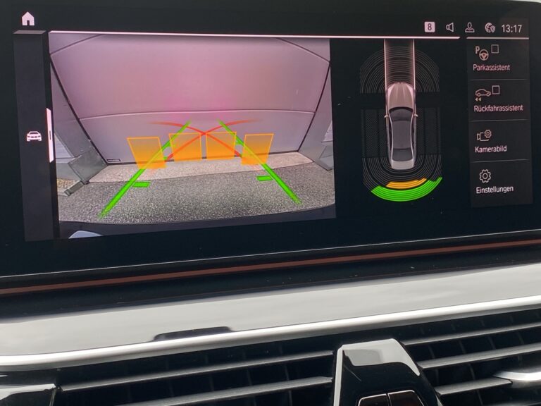 ff725c9c-c9d6-4827-8d90-0646fba2858f