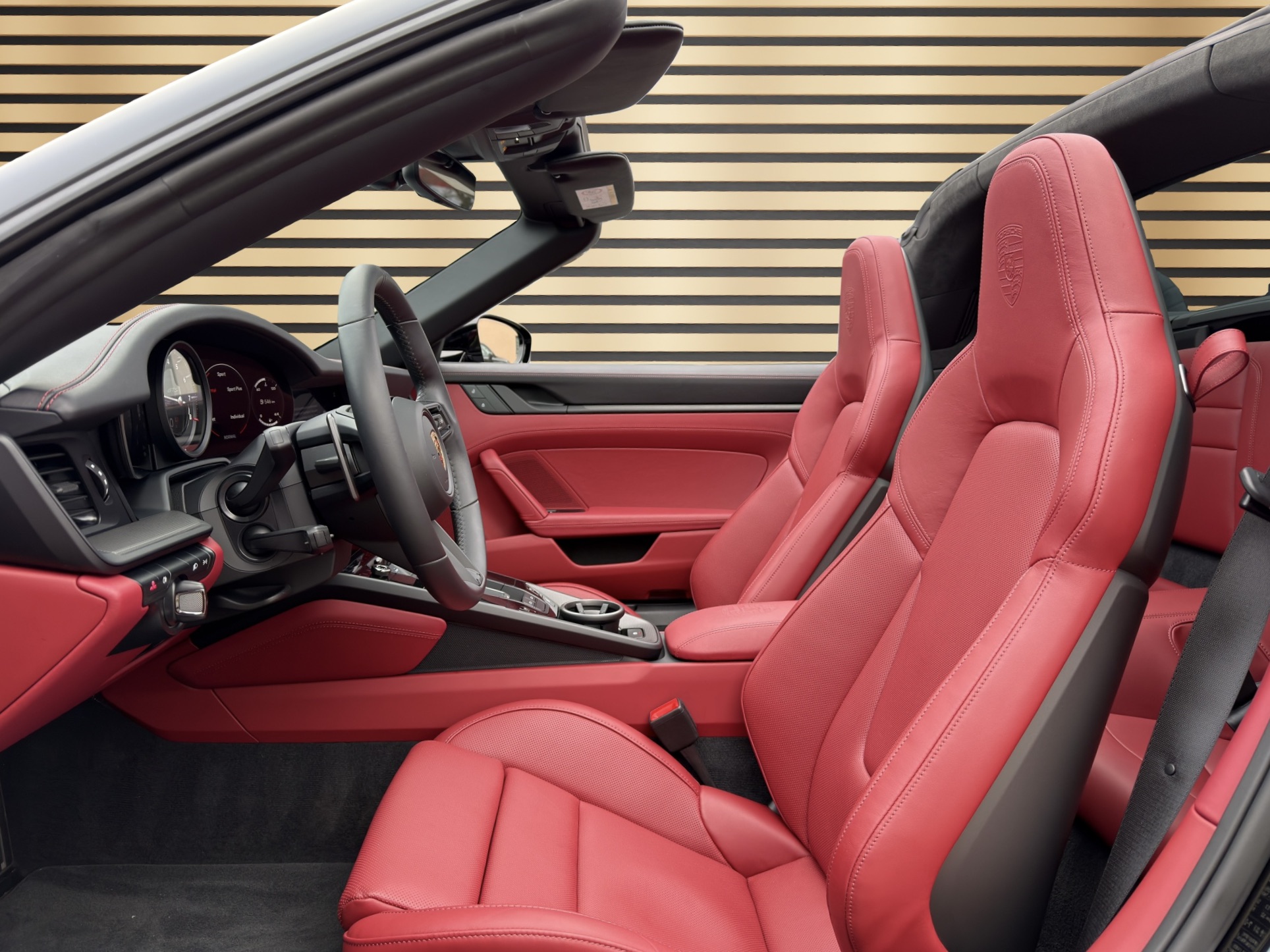 230981e5-1663-47ec-83f3-7e9908648b32