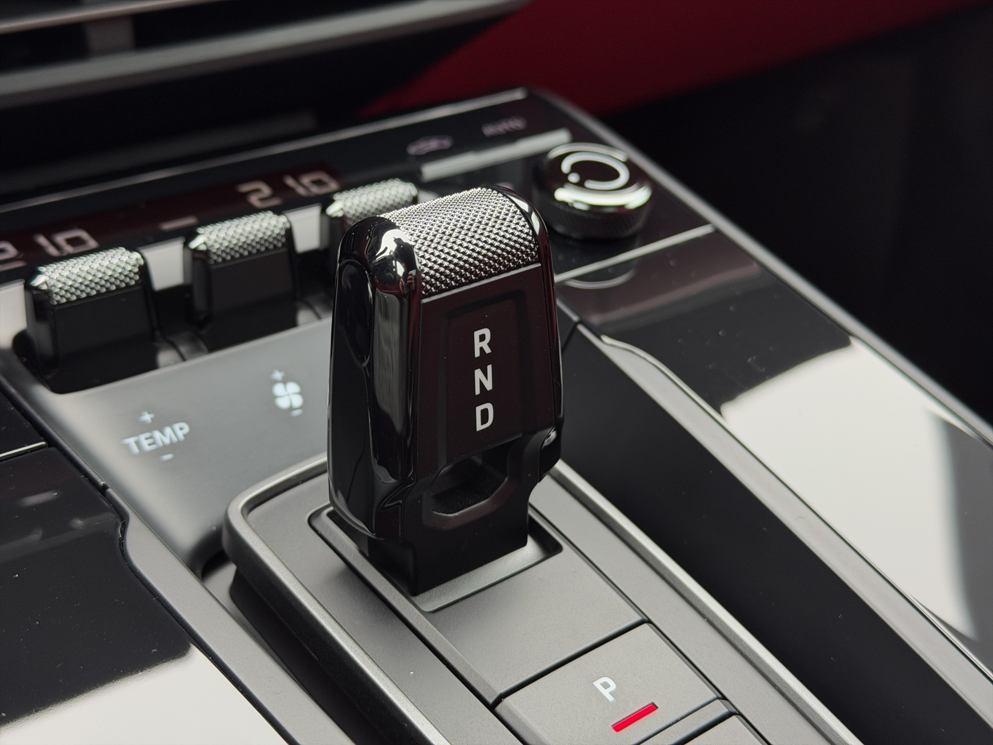 WP0ZZZ990RS230982_31_converted