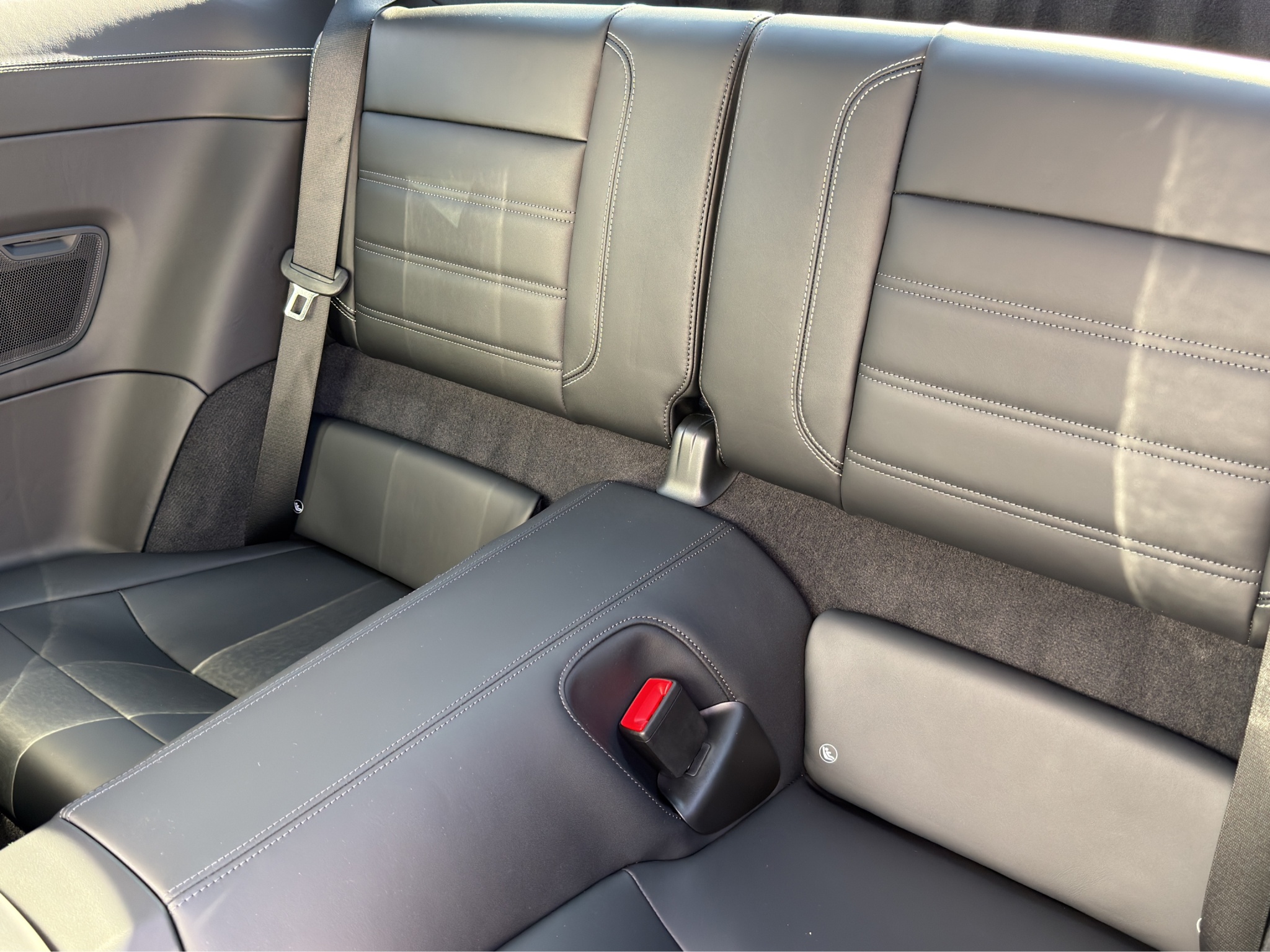 76ef4b99-97e6-4892-87f4-4cddec4b7976