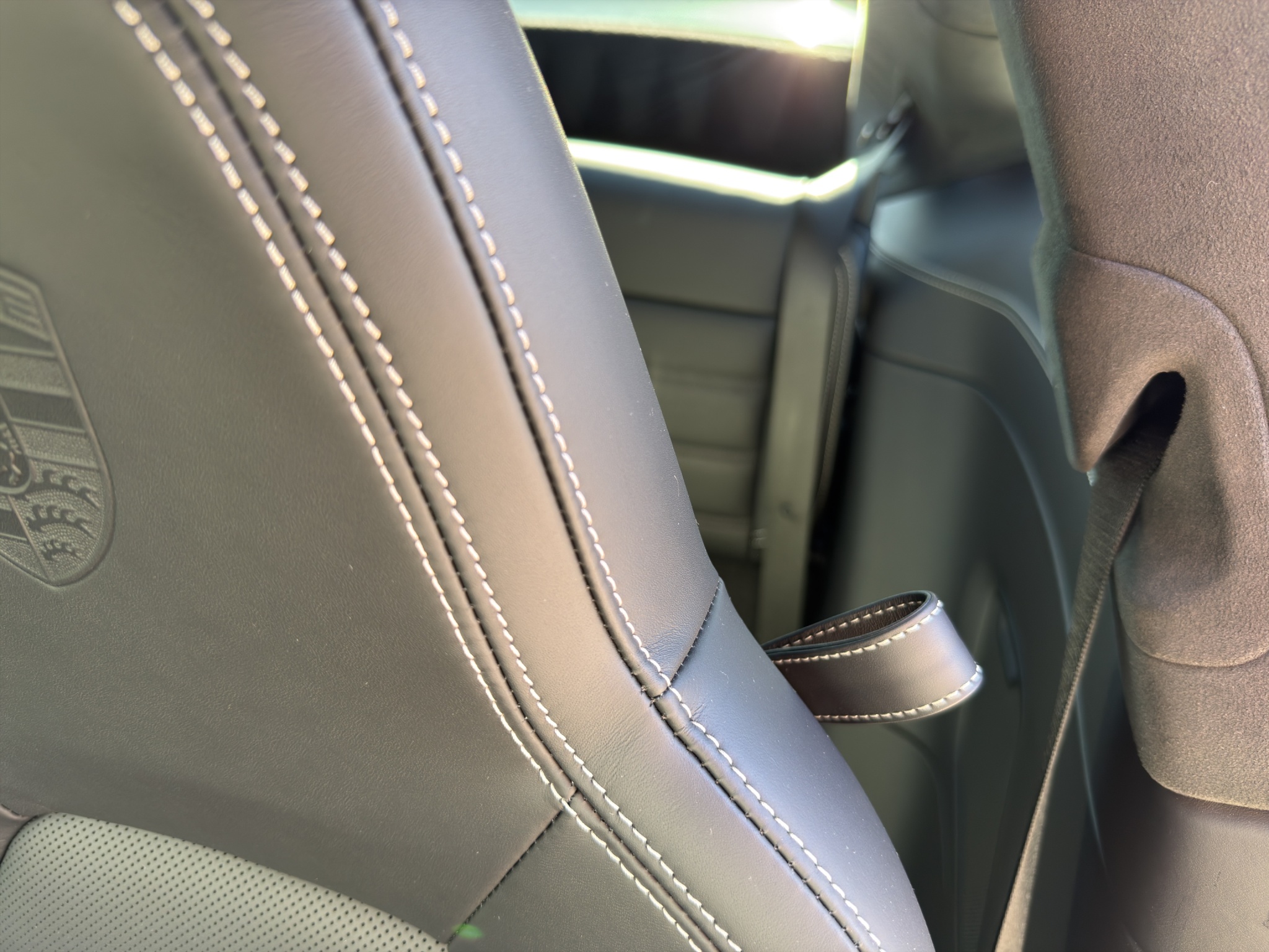 e4cddee5-e442-4e97-b5c9-a6983b739c85