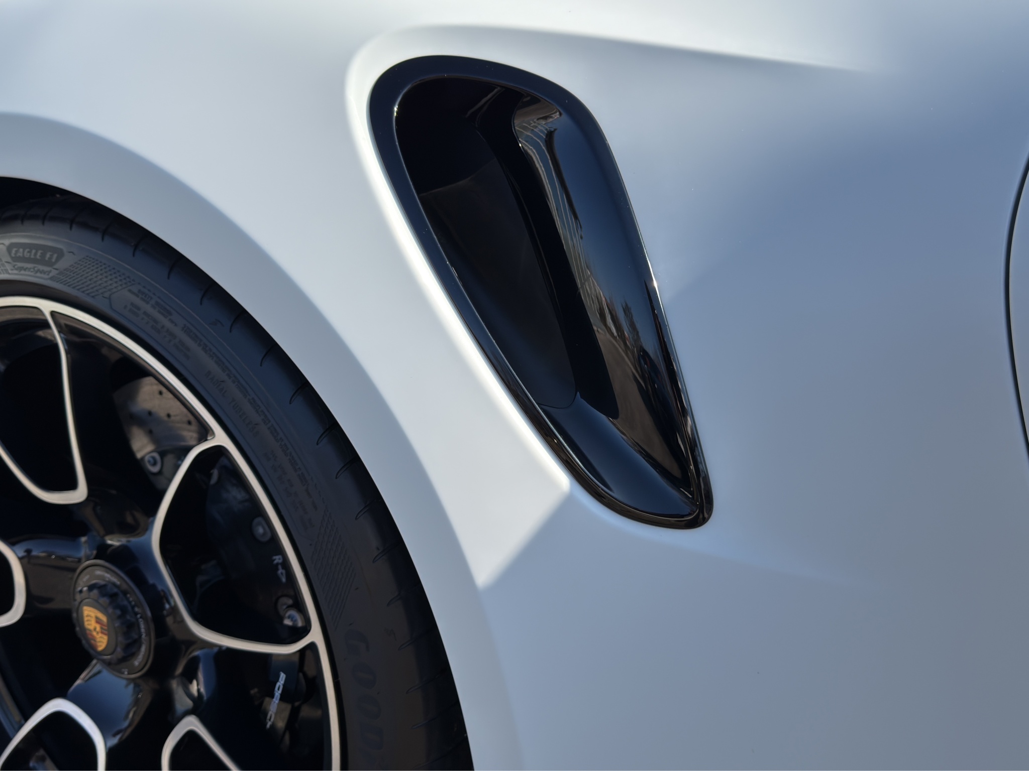 f8e647e4-4710-46f7-8dc6-c8539170047a