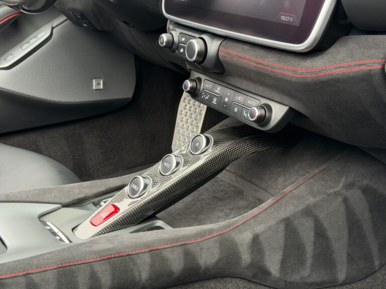 c794aa05-1c7c-4fa3-8750-8297cd12009b